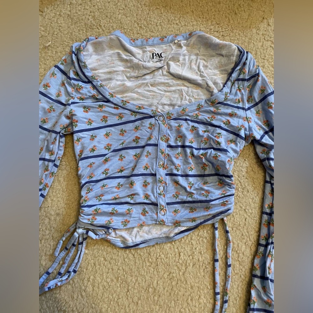 Cropped pac-sun blue and orange shirt